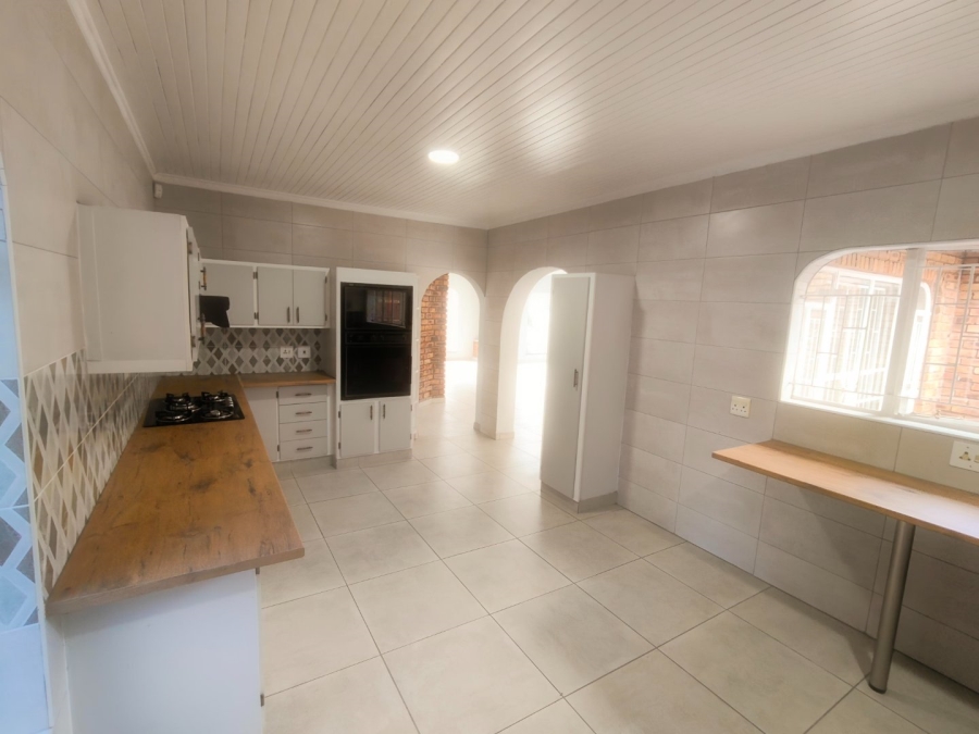 3 Bedroom Property for Sale in Vaalpark Free State